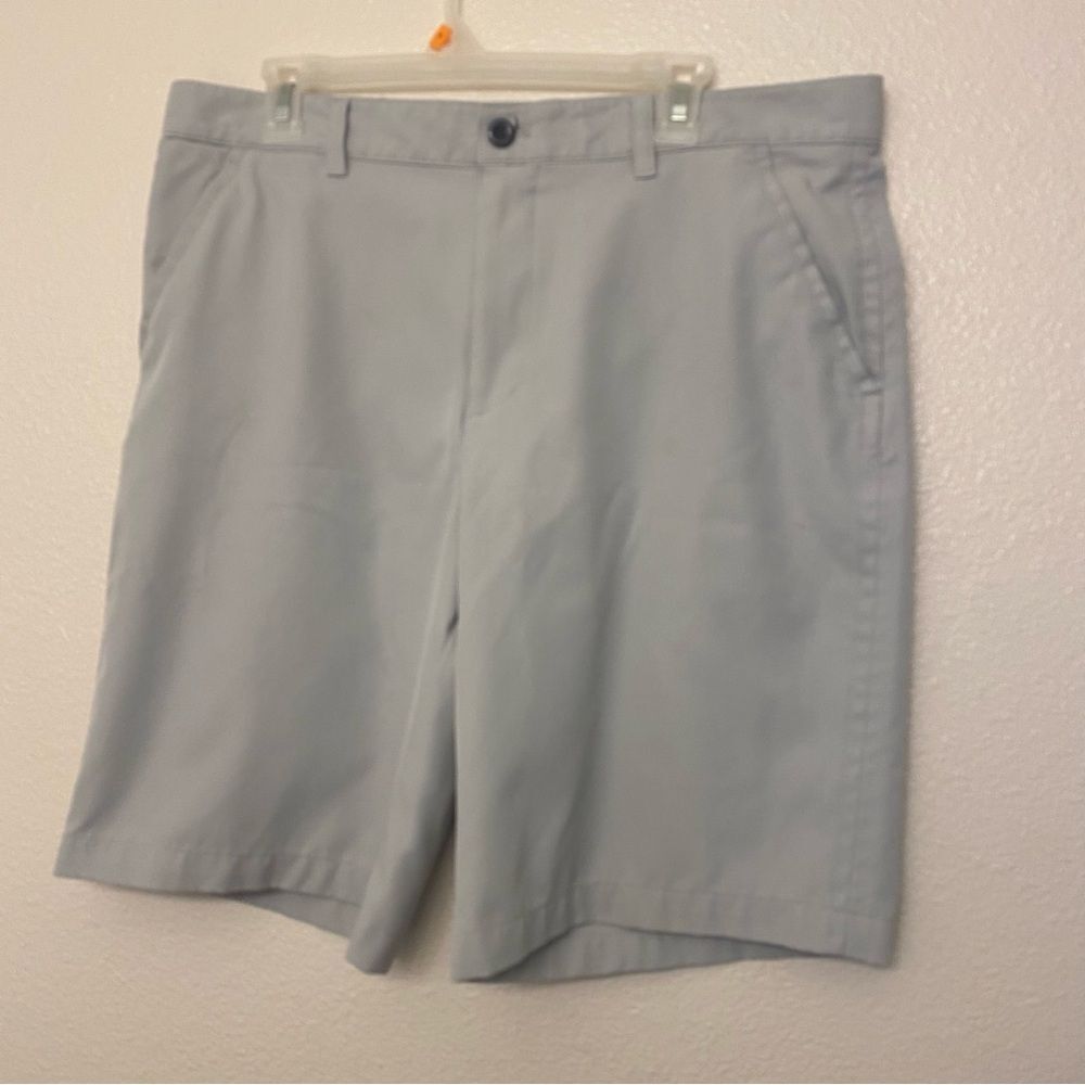 Izod golf mens light gray Performance Shorts 36